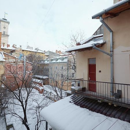 Apartment On Staroyevreiska,5 Lviv Buitenkant foto