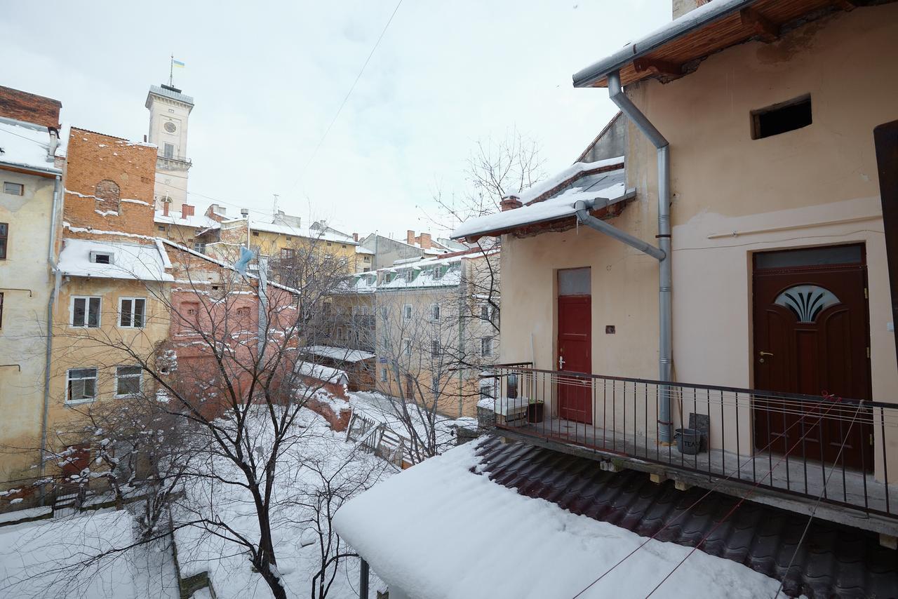 Apartment On Staroyevreiska,5 Lviv Buitenkant foto